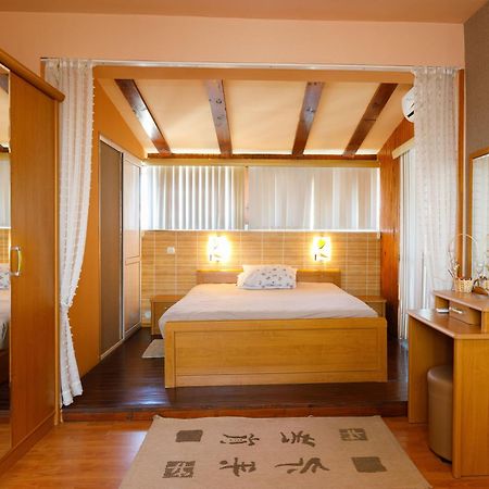 Casa Del Mar Apartments ซันนีบีช ภายนอก รูปภาพ