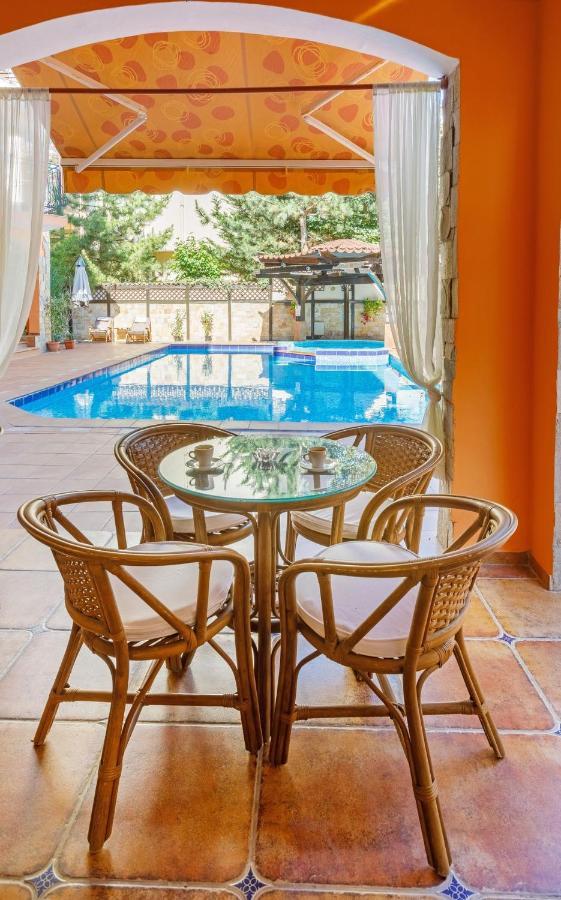 Casa Del Mar Apartments ซันนีบีช ภายนอก รูปภาพ