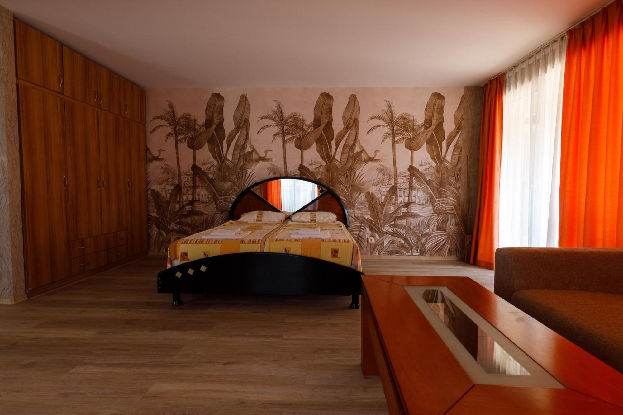 Casa Del Mar Apartments ซันนีบีช ภายนอก รูปภาพ