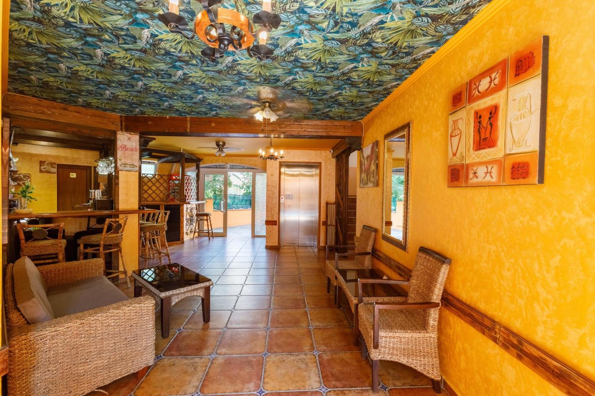 Casa Del Mar Apartments ซันนีบีช ภายนอก รูปภาพ